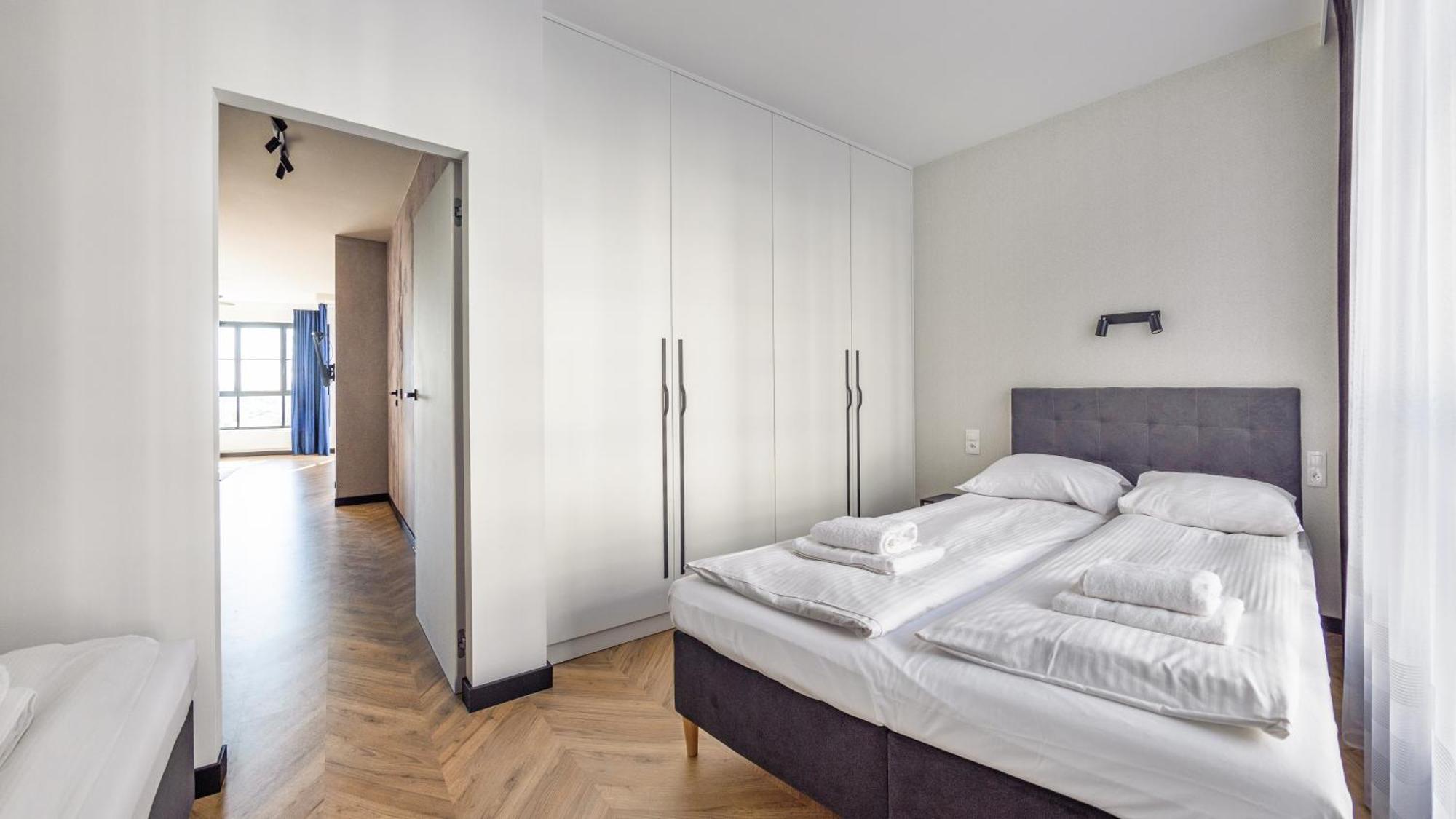 Flatbook - City Center Apartments Doki Living กดัญสก์ ภายนอก รูปภาพ